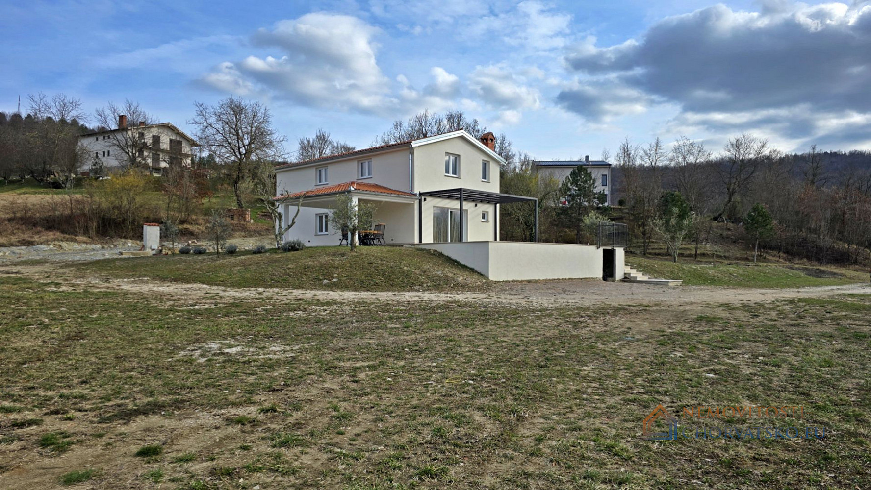 Prodej domu 140 m² s pozemkem 1 030 m², Cerovlje