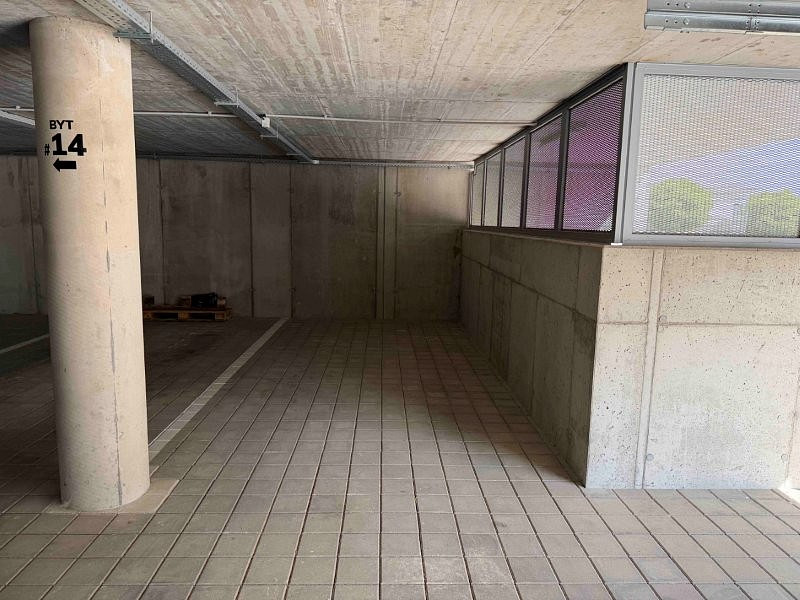 Pronájem garážového stání v jihlavě, horní kosov, ul. purmerendská — photo 3