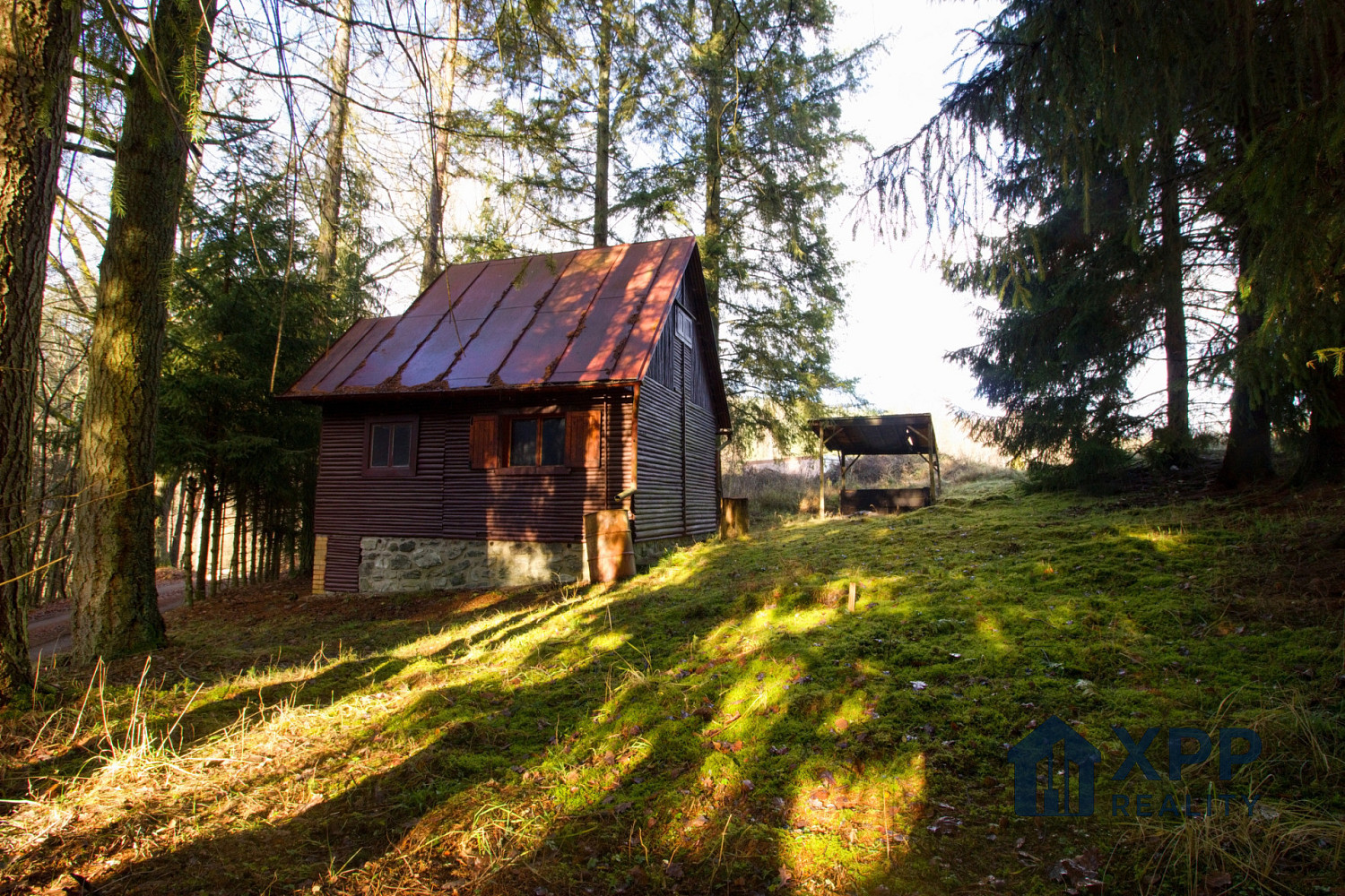 Prodej chaty/chalupy 28 m² s pozemkem 131 m² – fotografie 2
