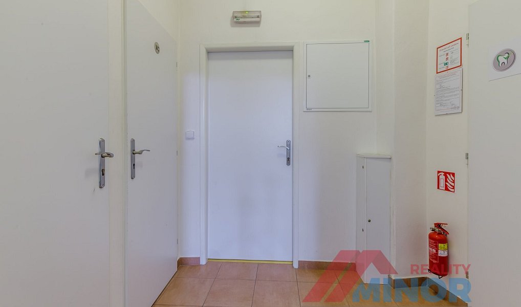 Pronájem kanceláře 69 m², Slaný – náhled fotky 10