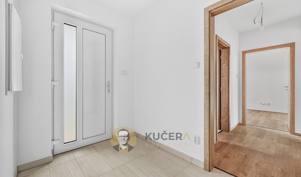 Prodej domu 145 m² s pozemkem 600 m², Nemyslovice – náhled fotky 3