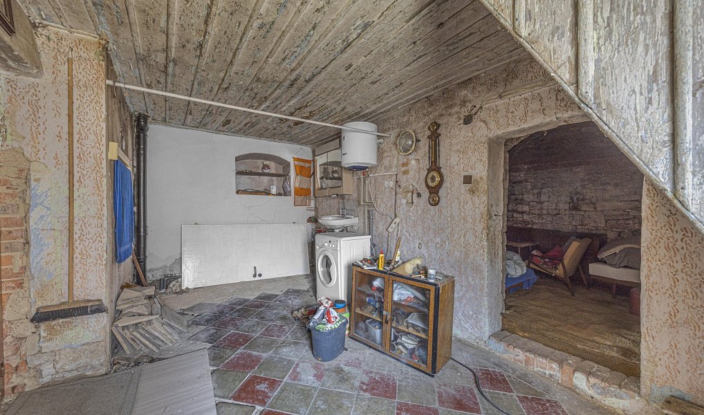 Prodej domu 352 m² s pozemkem 1 087 m², Lubná – náhled fotky 7