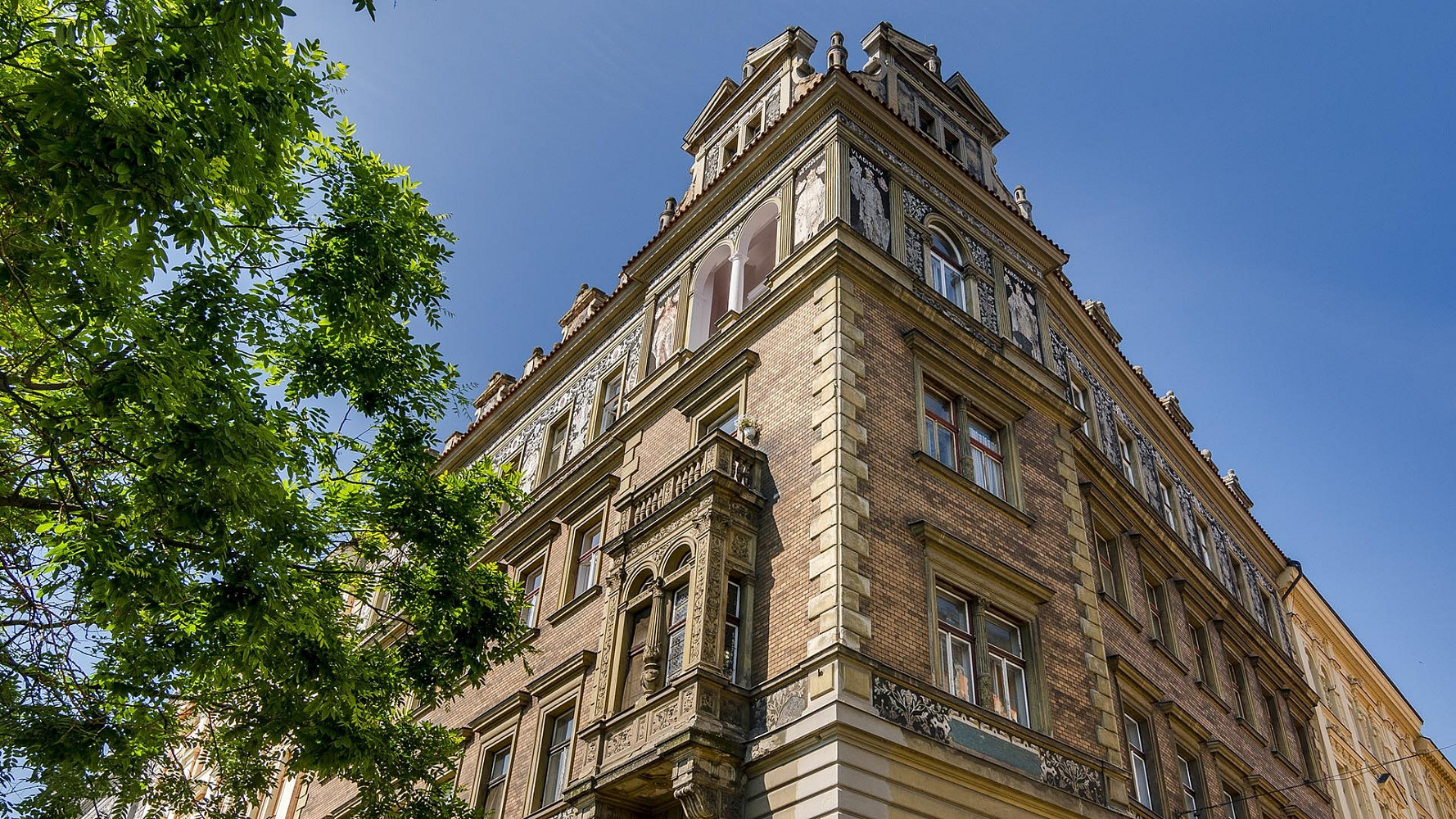 Pronájem bytu 3+kk 112 m² – fotografie 2