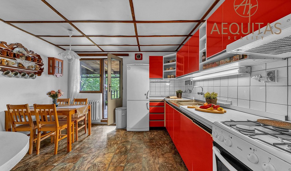 Prodej chaty/chalupy 205 m² s pozemkem 818 m², Nové Město pod Smrkem – náhled fotky 14