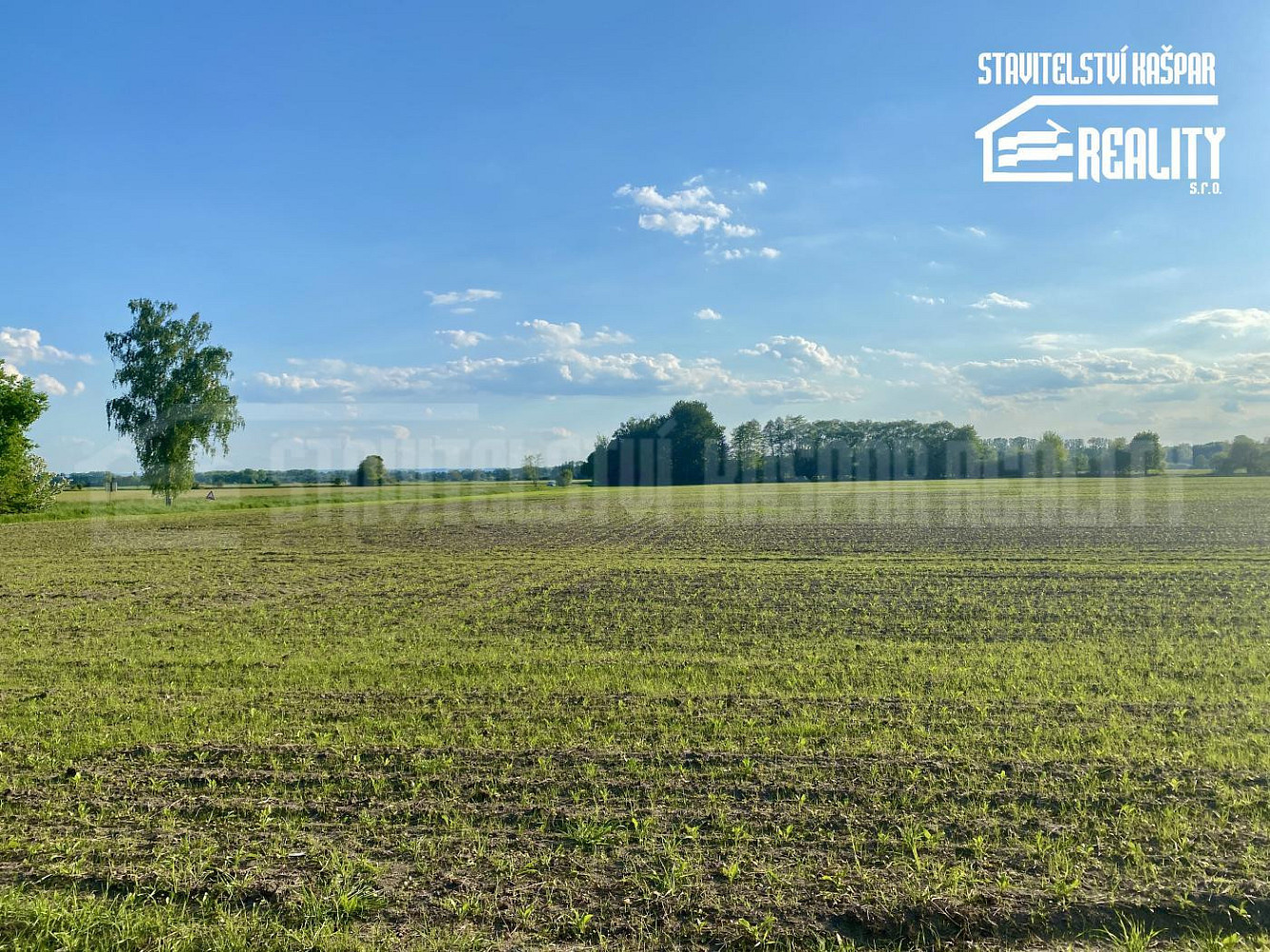Prodej stavebního pozemku 1 250 m² – pohled 3