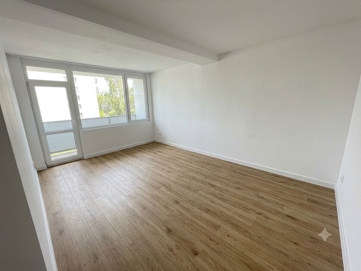 Pronájem bytu 2+1 53 m² – fotografie 4