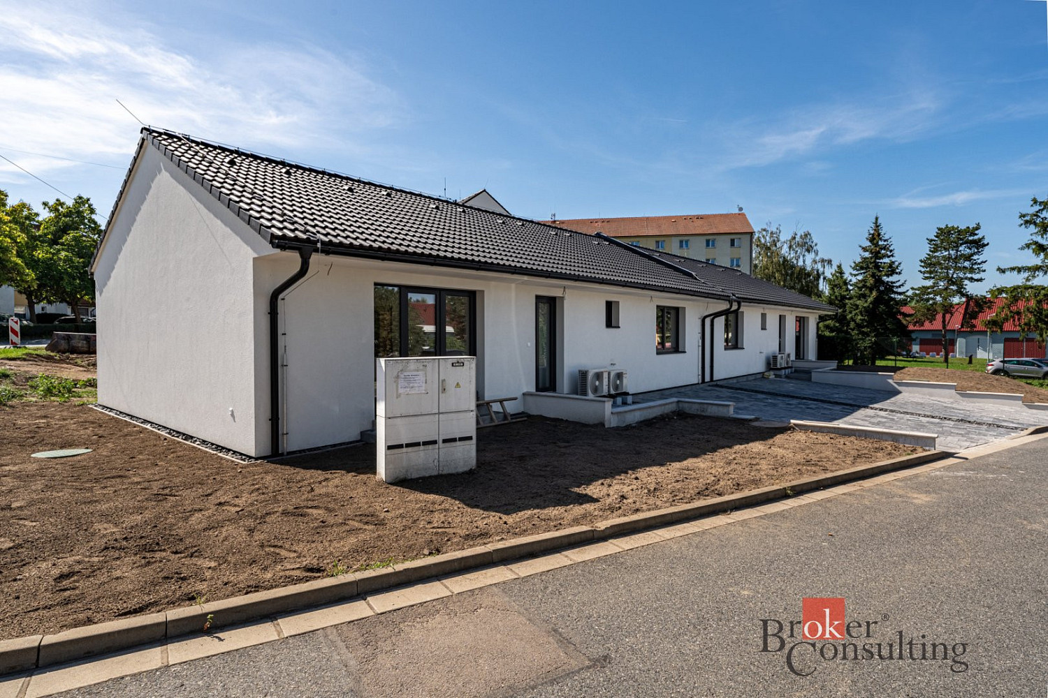 Prodej domu 97 m² s pozemkem 227 m² – fotografie 2