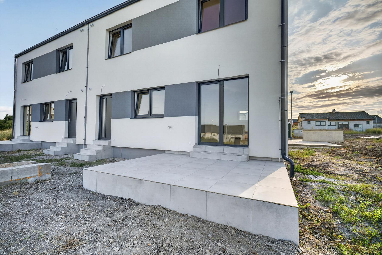 Prodej domu 134 m² s pozemkem 331 m² – fotografie 2