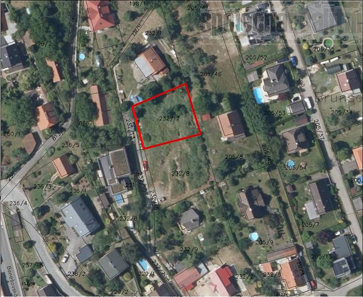Prodej stavebního pozemku 587 m²