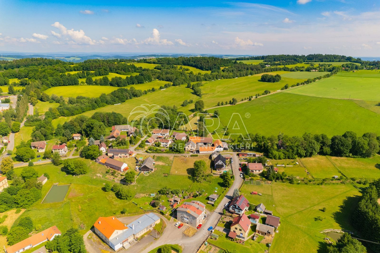 Prodej stavebního pozemku 1 430 m² – fotografie 4