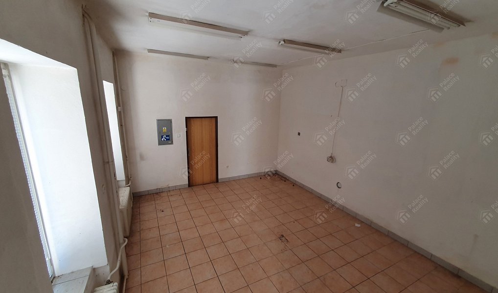 Prodej domu 520 m² s pozemkem 1 389 m², Hořice – náhled fotky 10