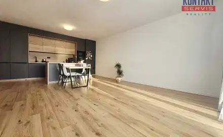 Pronájem bytu 2+kk 83 m²