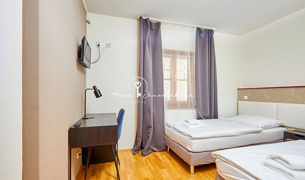 Prodej ubytovacího objektu 270 m², Český Krumlov – náhled fotky 23