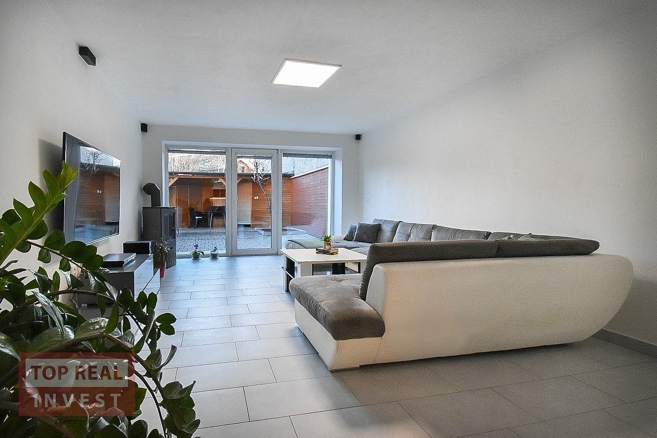 Prodej domu 119 m² s pozemkem 126 m² – pohled 2