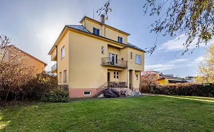 Prodej domu 500 m² s pozemkem 2 695 m², Husova, Planá nad Lužnicí, okres Tábor