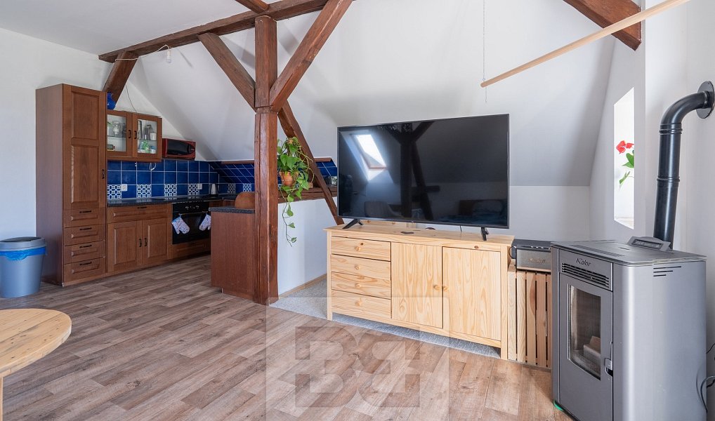 Prodej domu 197 m² s pozemkem 20 632 m², Cvikov – náhled fotky 31