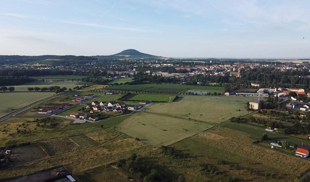 Prodej domu 102 m² s pozemkem 1 156 m², Vědomice – náhled fotky 9
