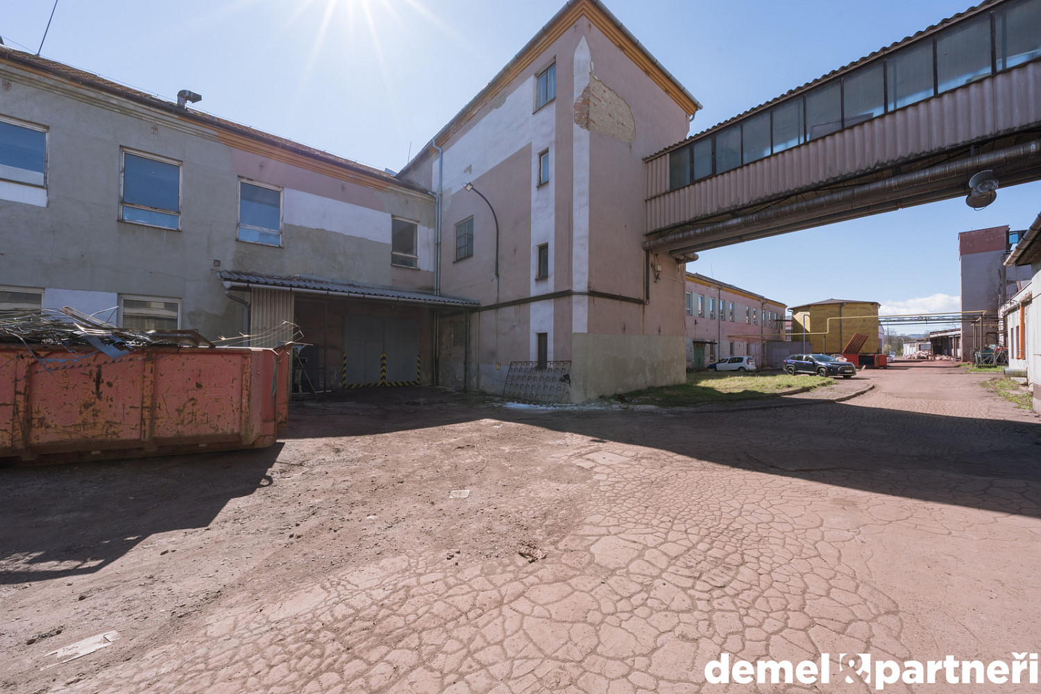 Prodej výrobních prostor 6 500 m² — photo 3