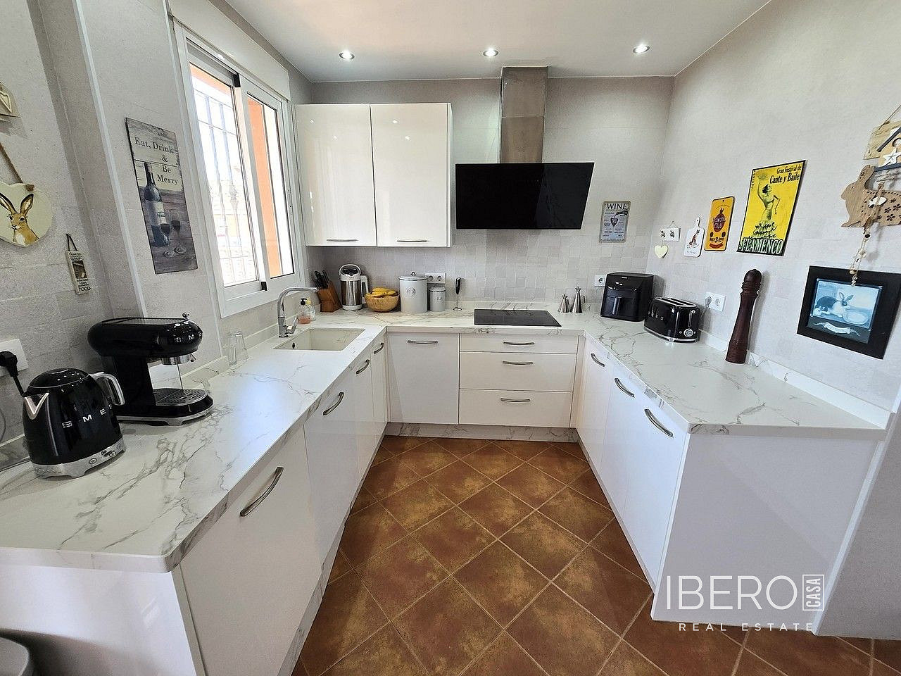 Prodej domu 220 m² s pozemkem 317 m² - Més