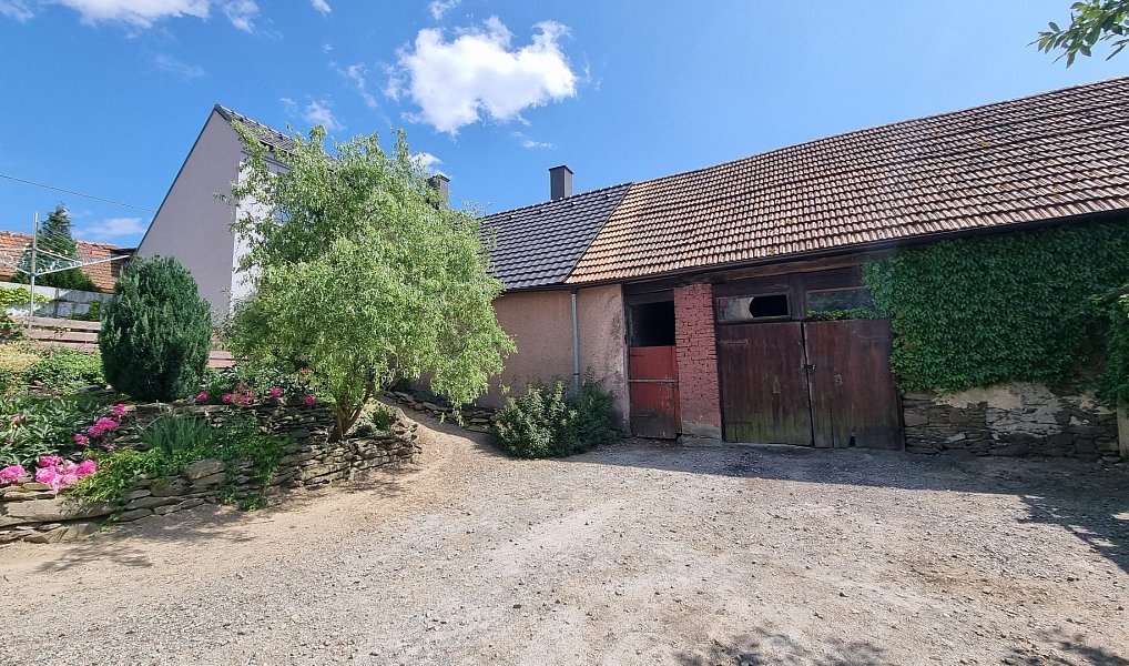 Prodej domu 200 m² s pozemkem 1 325 m², Žďárná – náhled fotky 23
