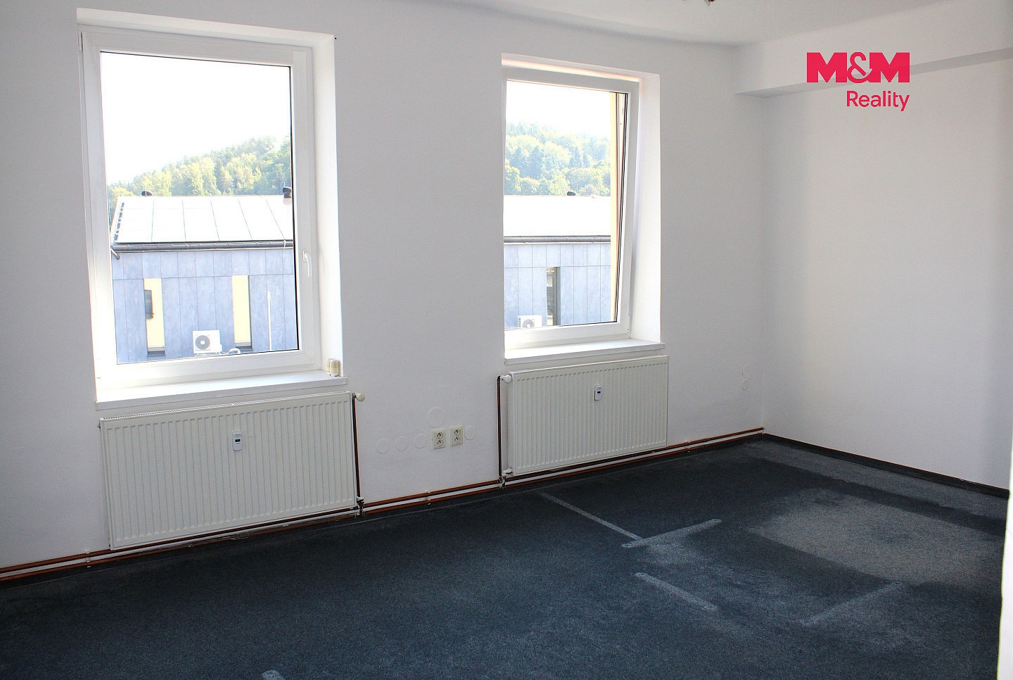Pronájem kanceláře 19 m² – fotografie 2