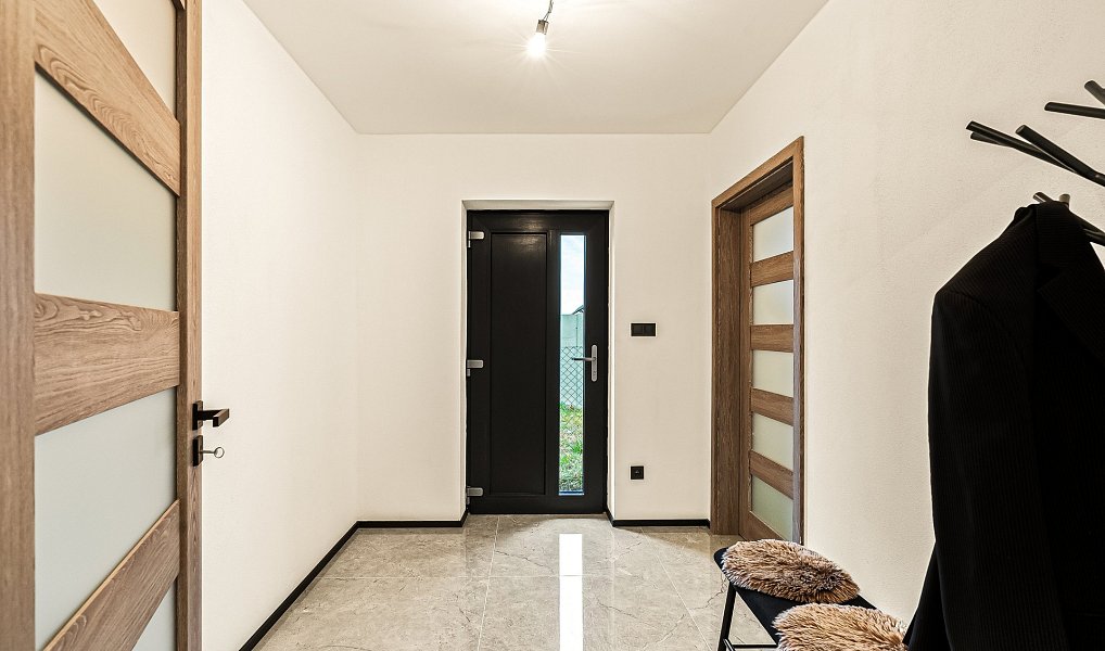 Prodej domu 116 m² s pozemkem 612 m², Bobnice – náhled fotky 26