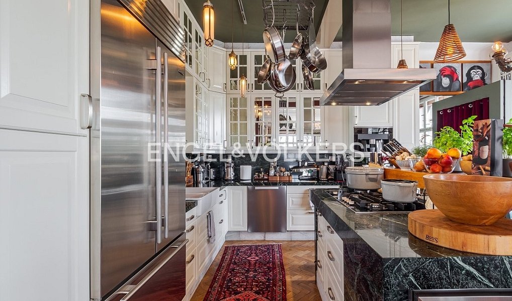 Pronájem bytu 5+kk 600 m², Praha – náhled fotky 8