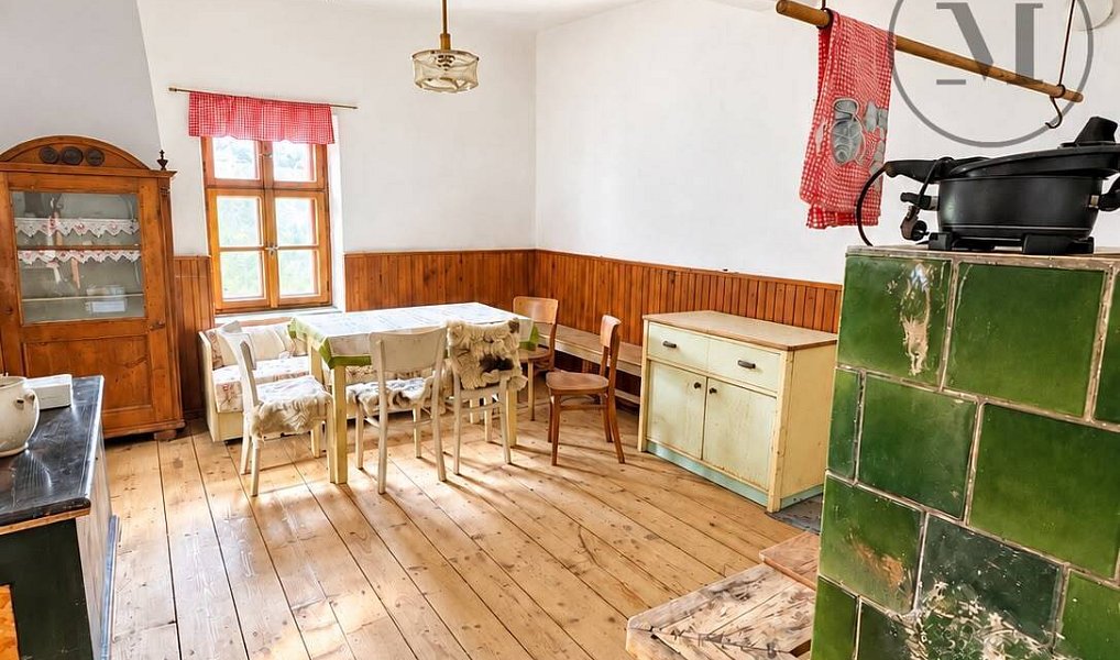 Prodej chaty/chalupy 260 m² s pozemkem 1 006 m², Drslavice – náhled fotky 2