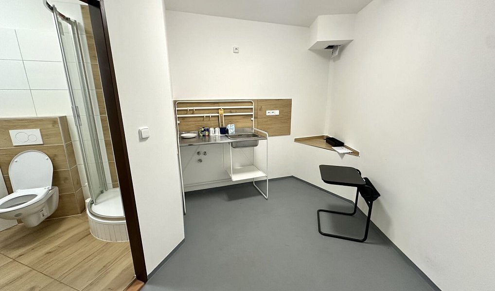 Prodej obchodních prostor 1 076 m², Lutonina – náhled fotky 25