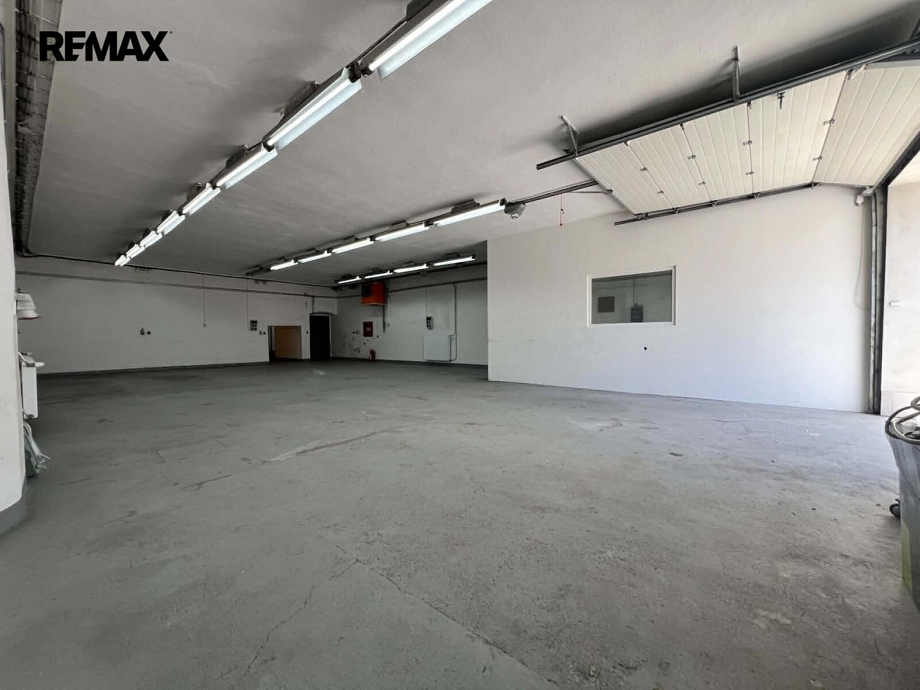 Pronájem skladovacích prostor 454 m² – fotografie 5