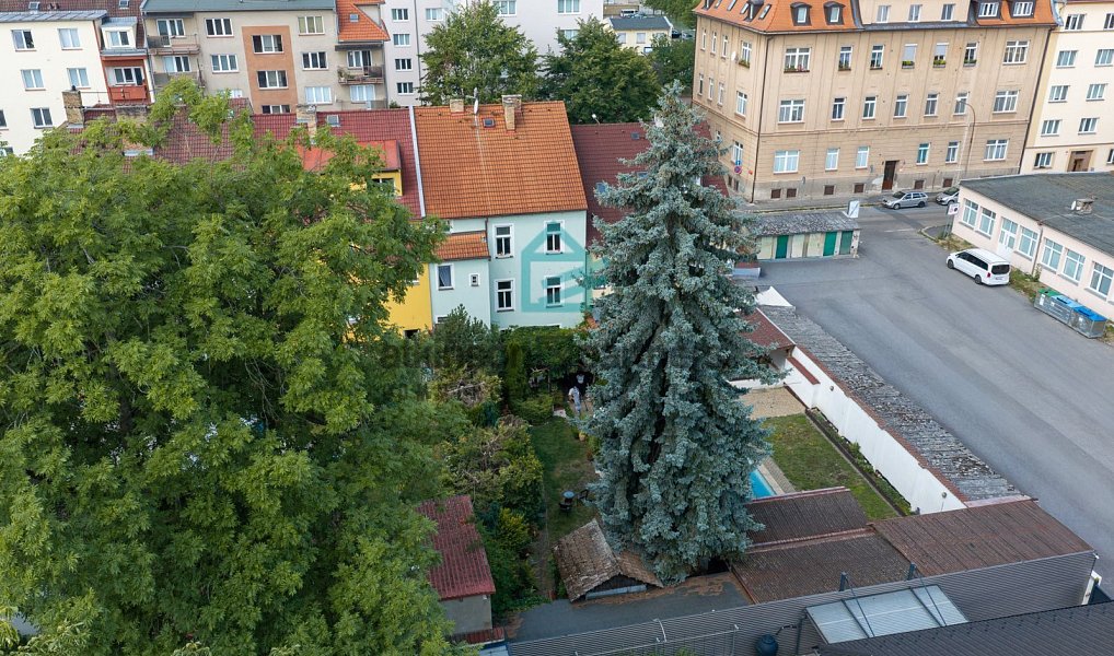 Prodej domu 243 m² s pozemkem 187 m², České Budějovice – náhled fotky 27