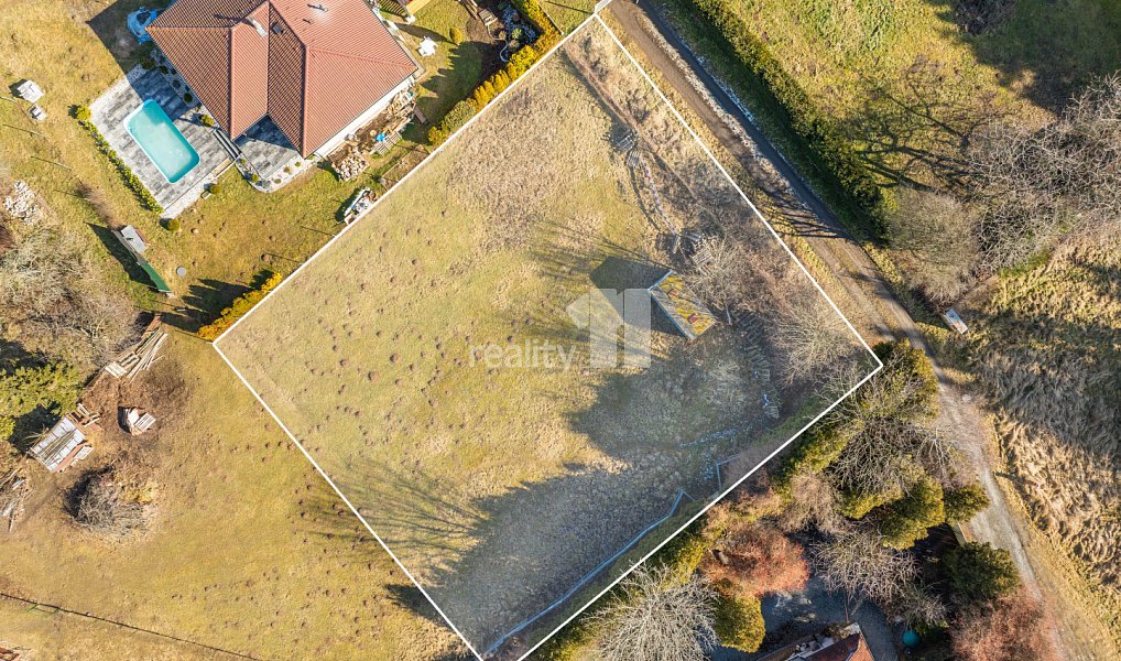 Prodej stavebního pozemku 1 151 m², Jesenice – náhled fotky 3