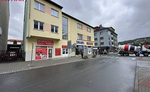 Pronájem kanceláře 17 m², Smetanova, Vsetín