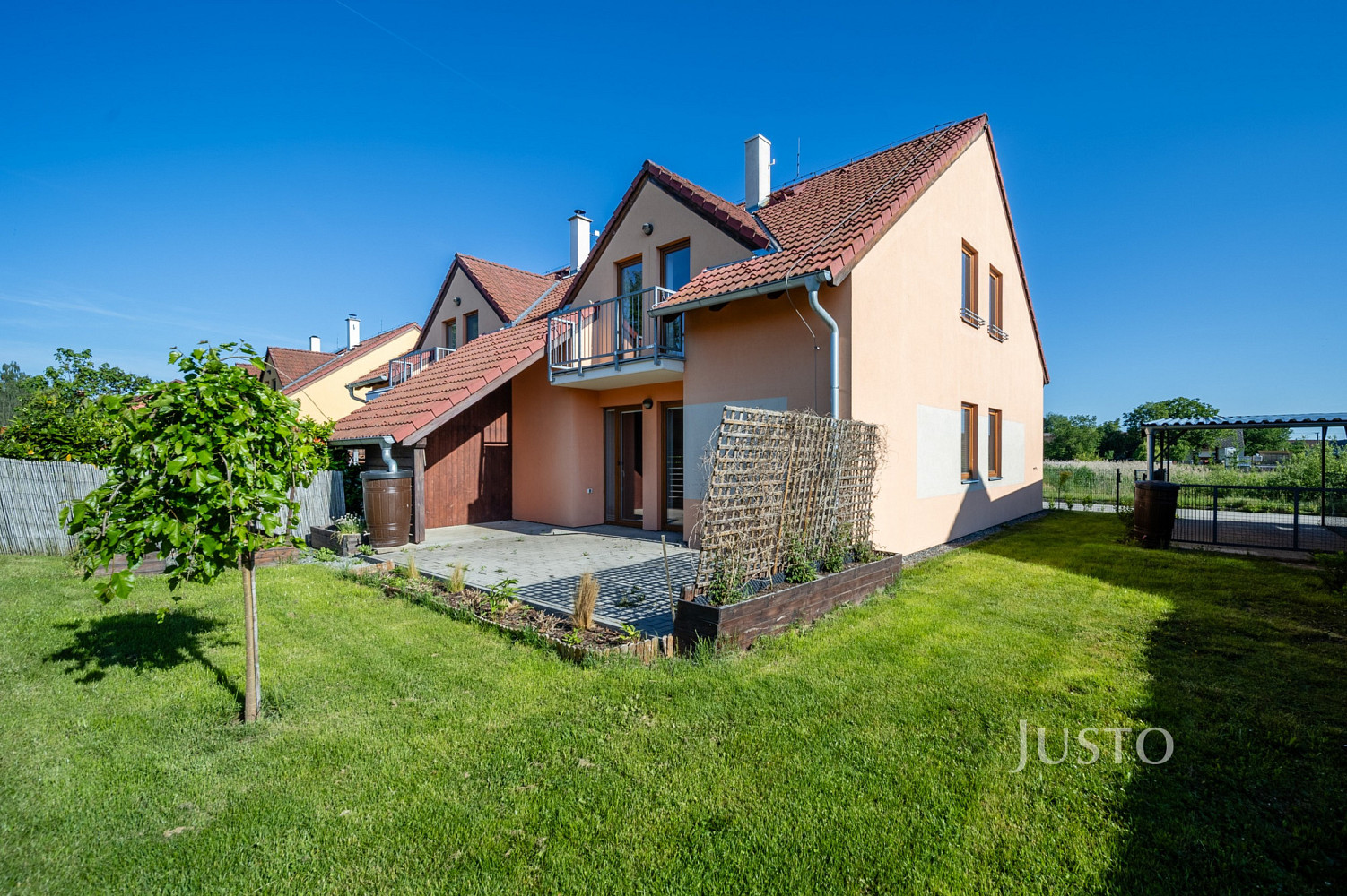 Prodej domu 141 m² s pozemkem 385 m²