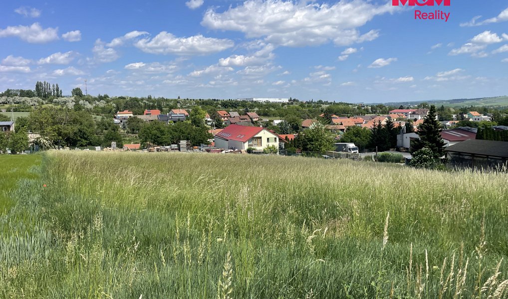 Prodej stavebního pozemku 2 317 m², Holubice – náhled fotky 4