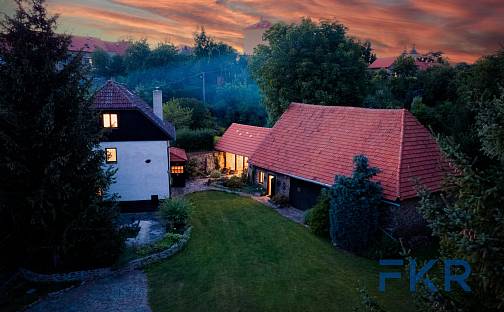 Prodej domu 190 m² s pozemkem 2 846 m², Rusko, Kouřim, okres Kolín