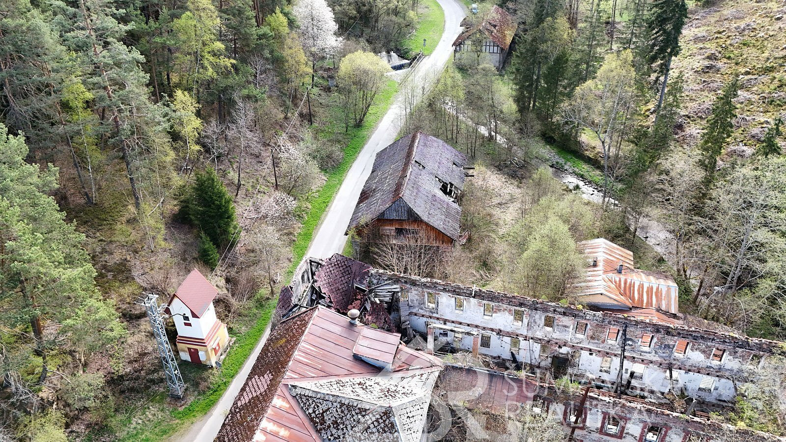 Prodej komerčního objektu (jiného typu) 10 000 m² – fotografie 4