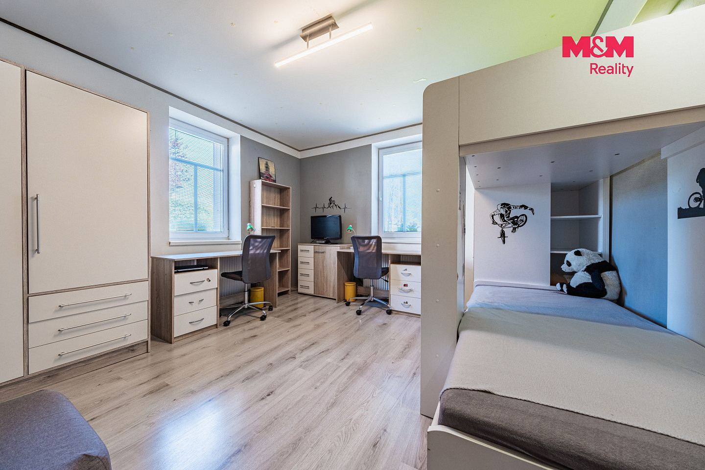 Prodej domu 200 m² s pozemkem 346 m² – fotografie 2