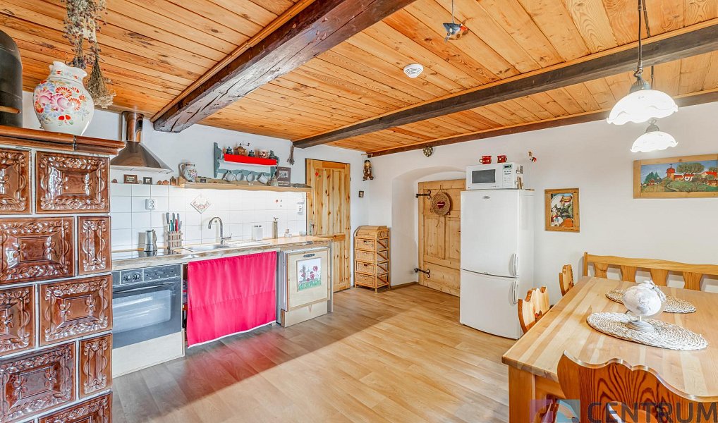Prodej domu 265 m² s pozemkem 1 648 m², Šimonovice – náhled fotky 4
