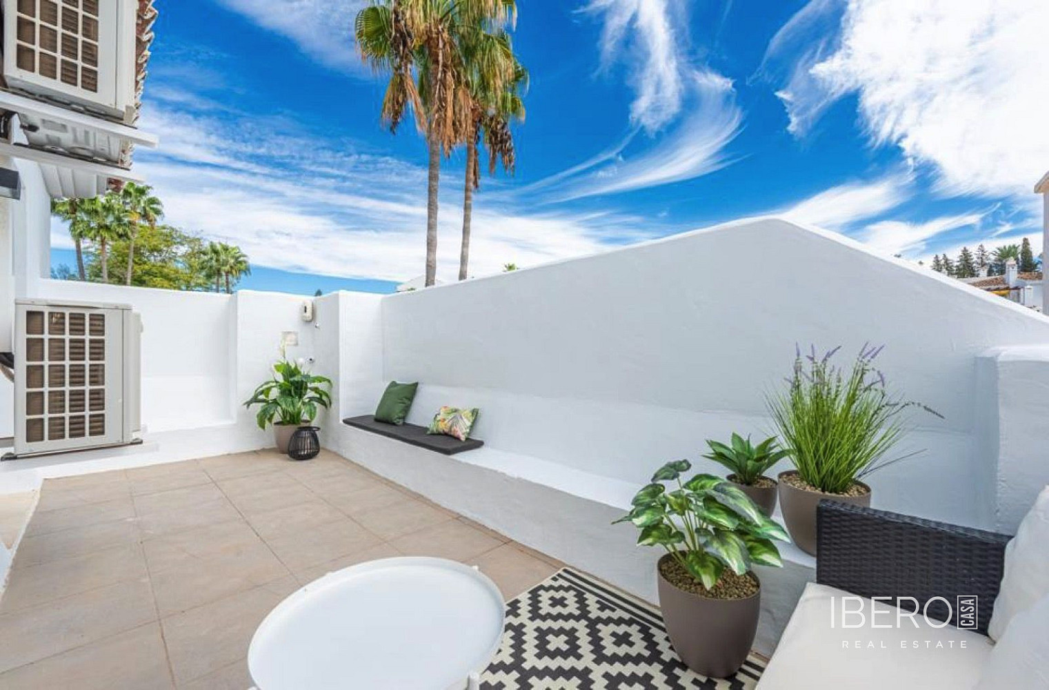 Piso 3+kk – Marbella, Nueva Andalucía - Vista 2