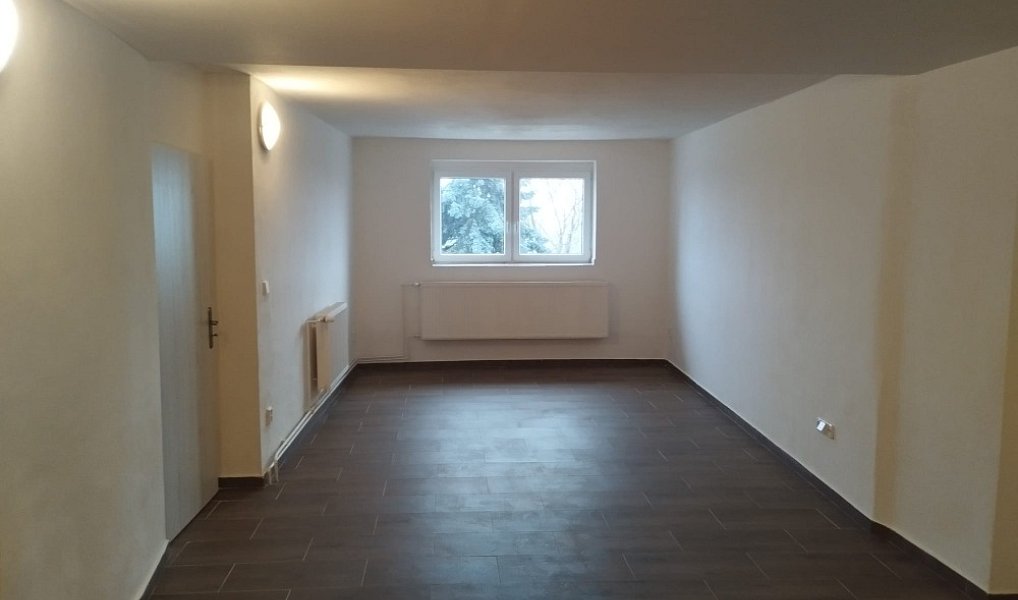 Prodej domu 230 m², Týnec nad Labem – náhled fotky 25