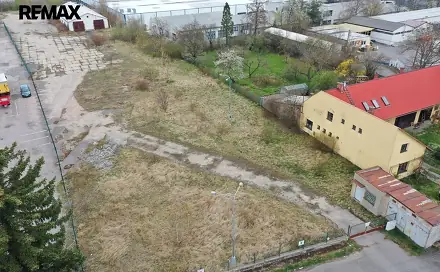 Prodej komerčního pozemku 12 183 m², Přelouč, okres Pardubice