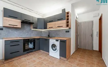 Pronájem bytu 1+1 32 m², Hartmannova, Třebíč - Horka-Domky