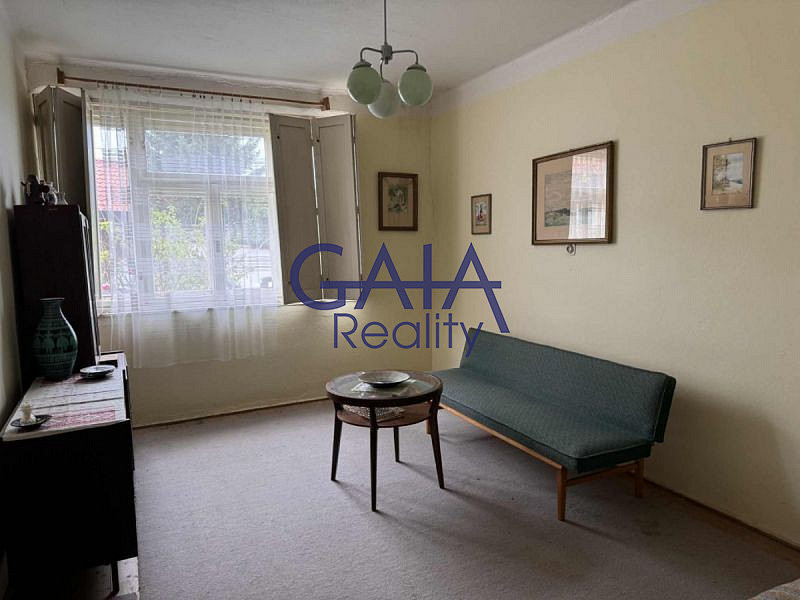 Prodej domu 142 m² s pozemkem 1 183 m² – fotografie 2
