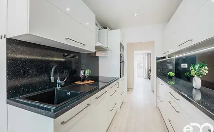 Prodej bytu 3+1 57 m², Prodloužená, Pardubice - Polabiny