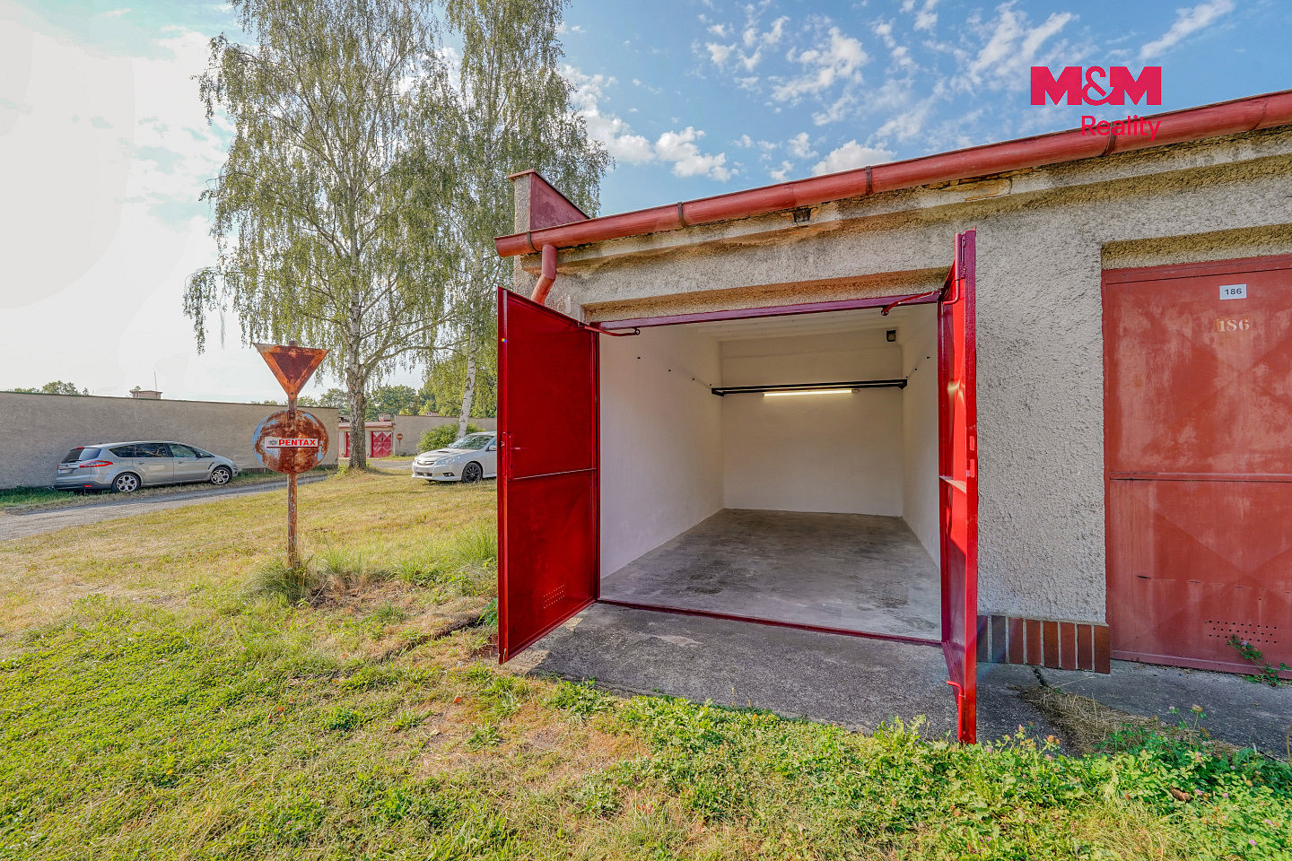 Prodej garáže, 19 m2, Plzeň, ul. Hlavní