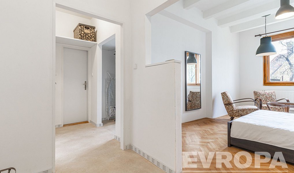 Pronájem bytu 2+kk 48 m², Praha – náhled fotky 3
