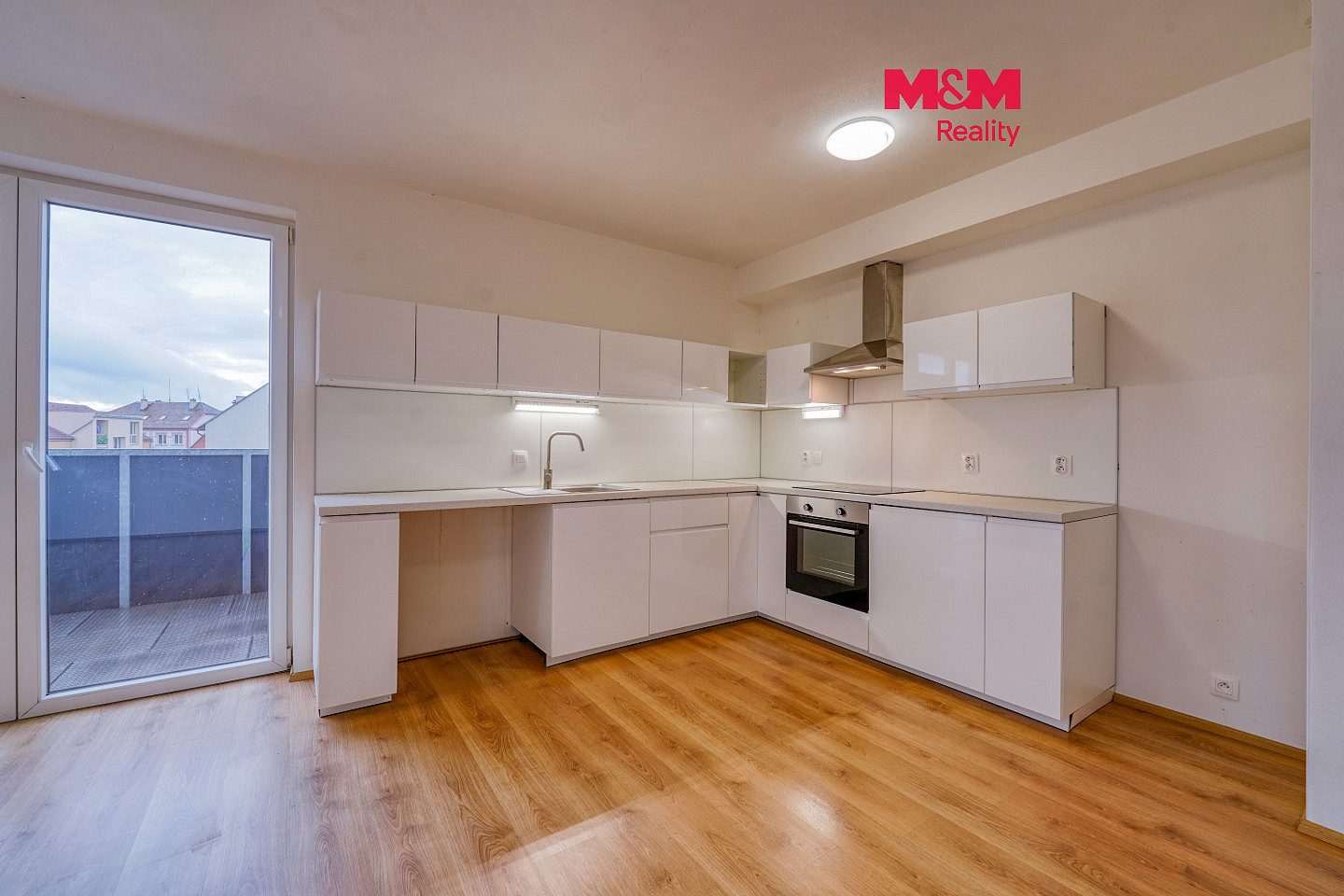 Pronájem bytu 2+kk 60 m² — photo 2