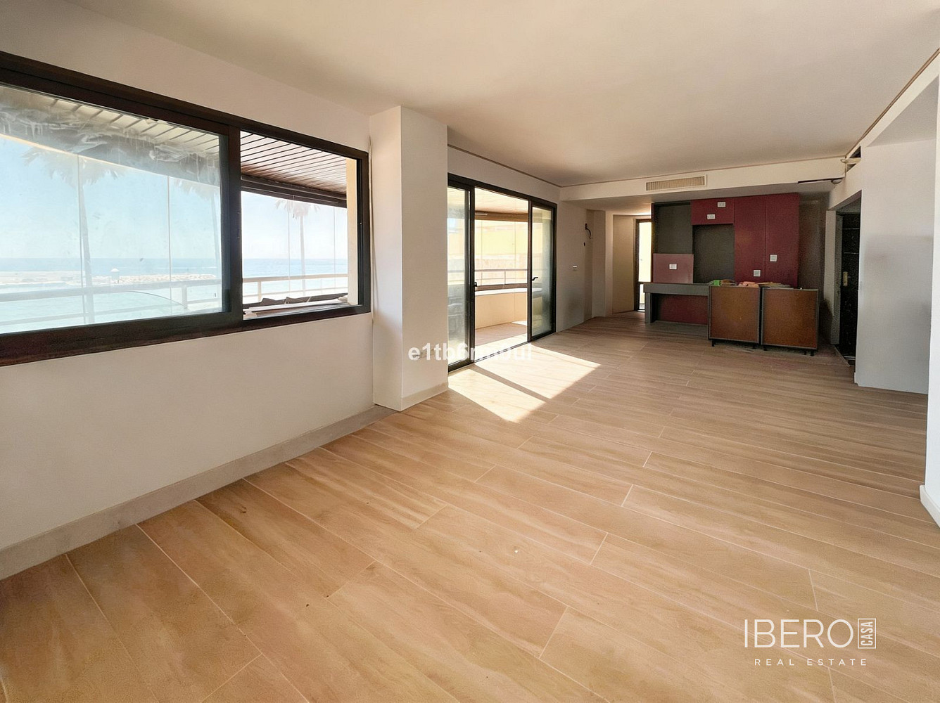 Piso 4+kk – Málaga, La Princesa, Carretera de Cádiz - Vista 2