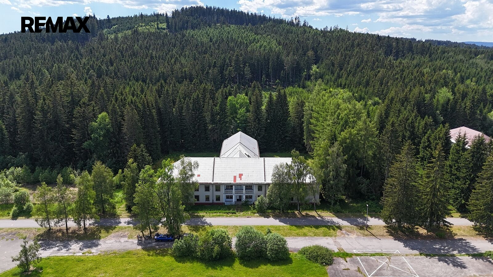Prodej nájemního domu, činžáku 4 000 m² – fotografie 3